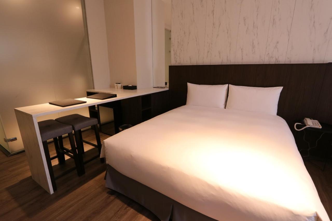 Hotel Hesper HSR Taichung Zimmer foto