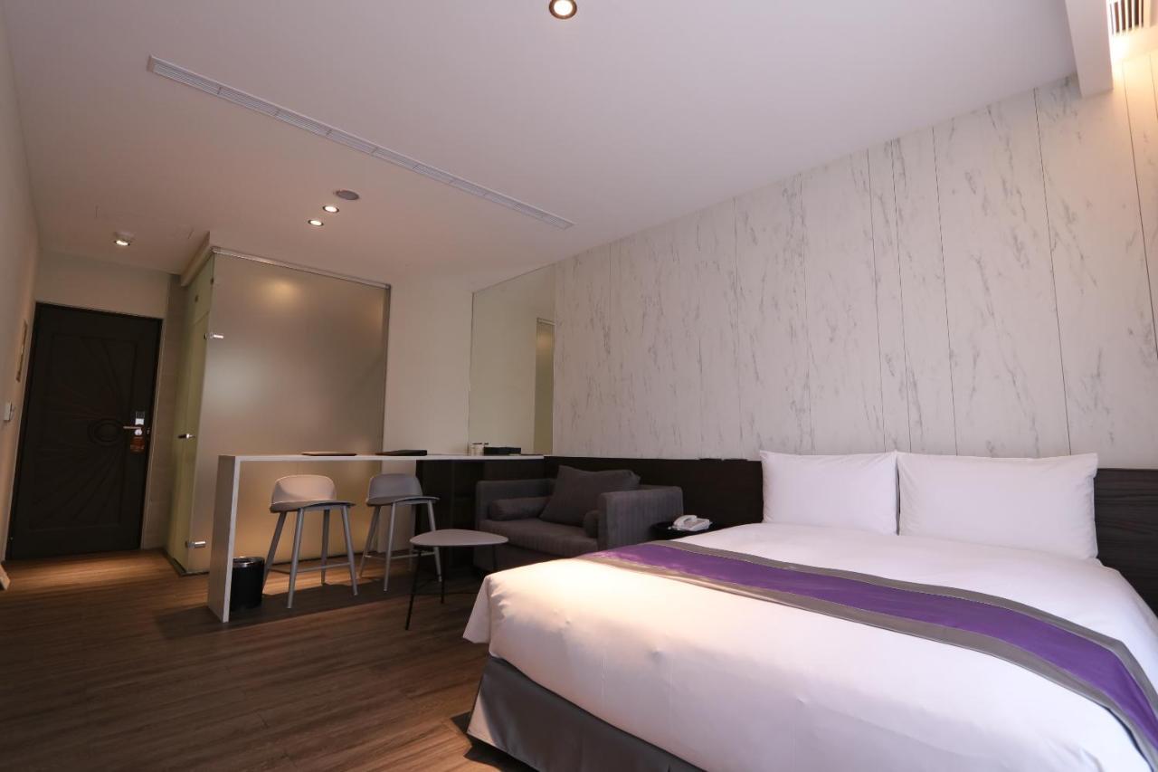 Hotel Hesper HSR Taichung Exterior foto