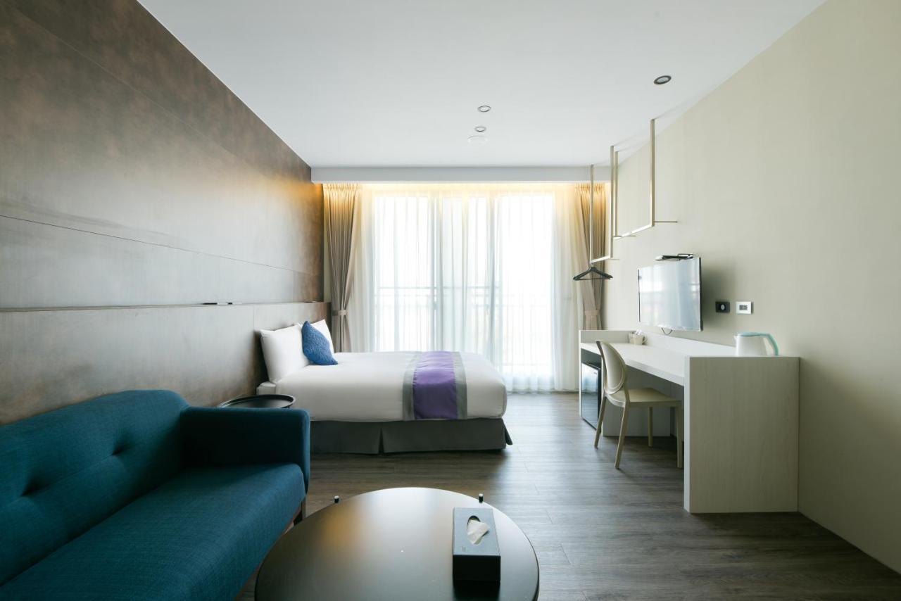 Hotel Hesper HSR Taichung Exterior foto