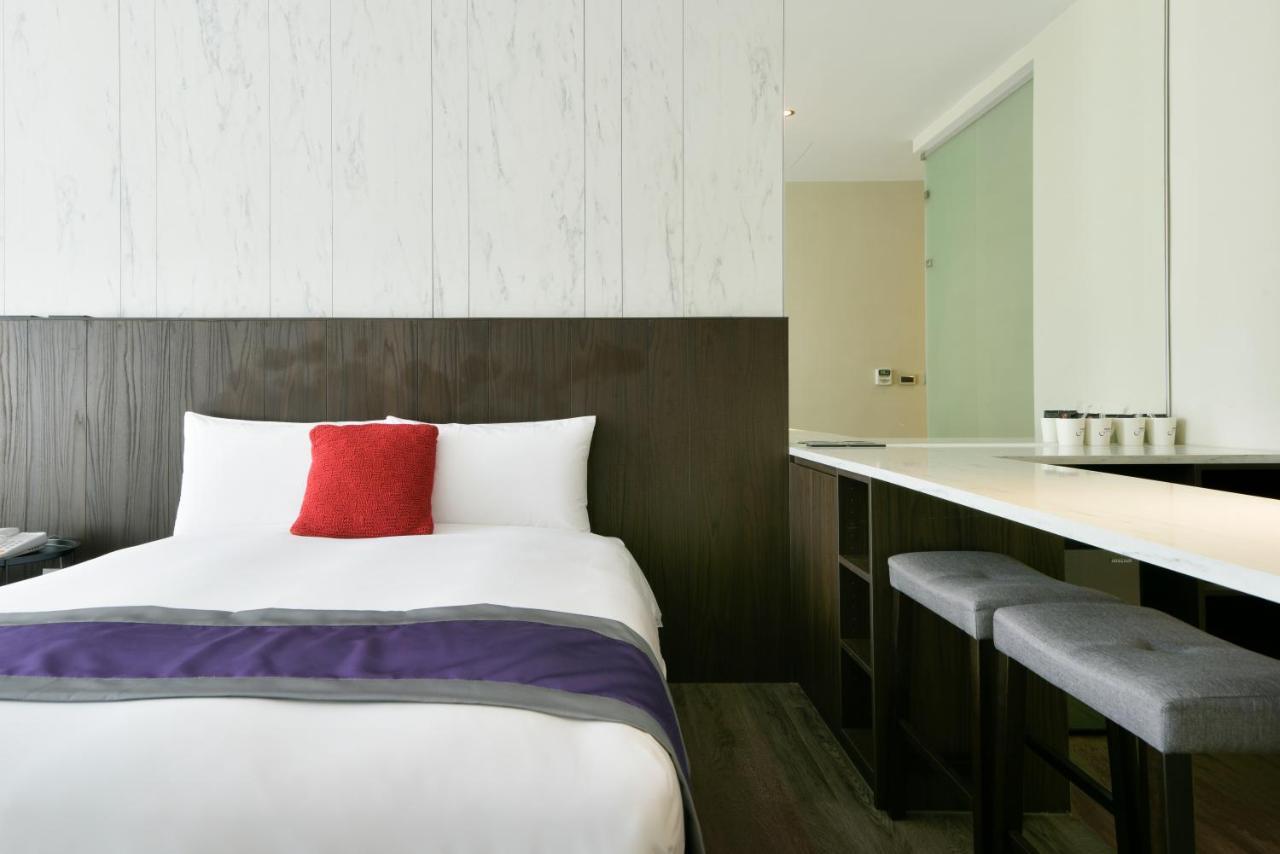 Hotel Hesper HSR Taichung Exterior foto
